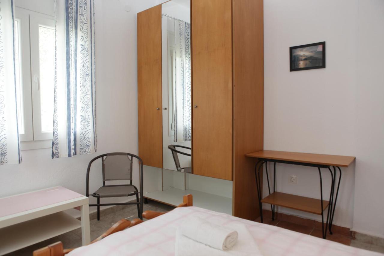 Panormos  O Pyrgos Accommodations מראה חיצוני תמונה