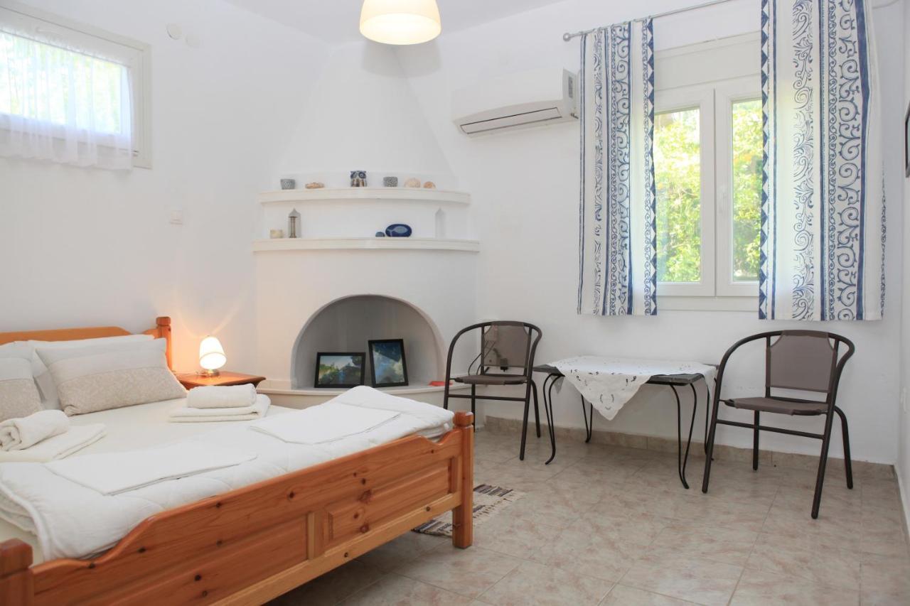 Panormos  O Pyrgos Accommodations מראה חיצוני תמונה