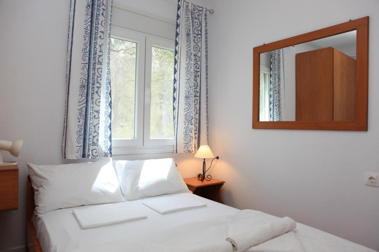 Panormos  O Pyrgos Accommodations מראה חיצוני תמונה