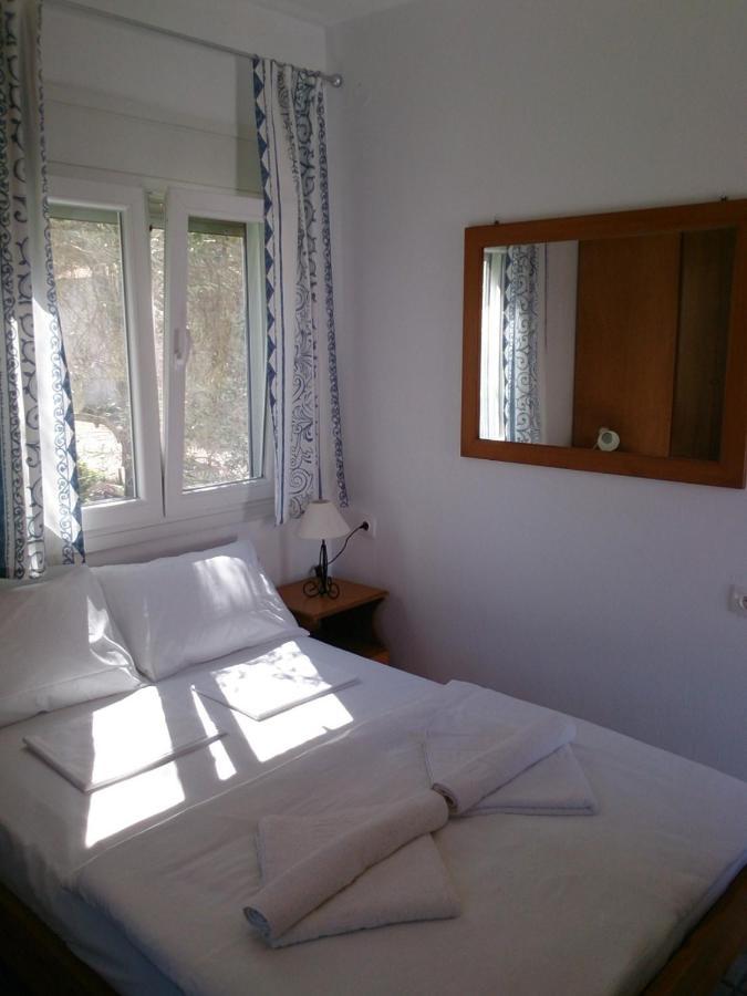 Panormos  O Pyrgos Accommodations מראה חיצוני תמונה