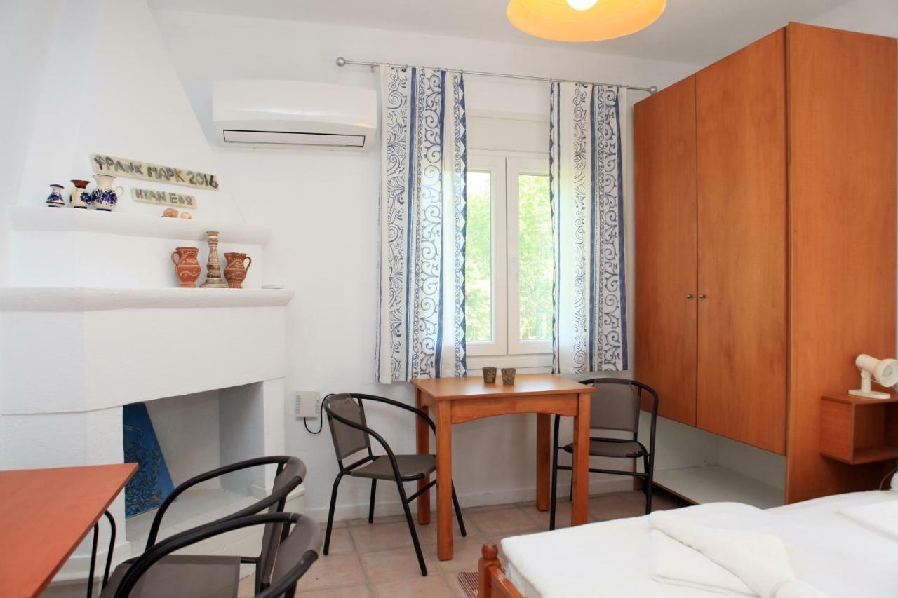 Panormos  O Pyrgos Accommodations מראה חיצוני תמונה