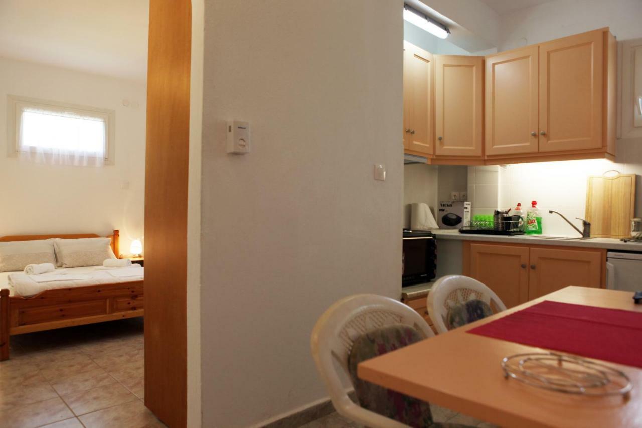 Panormos  O Pyrgos Accommodations מראה חיצוני תמונה