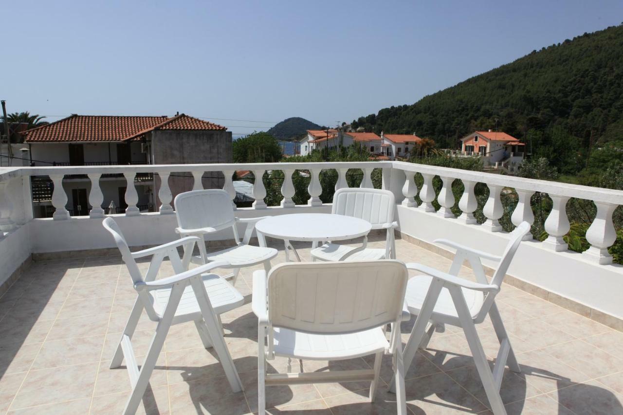 Panormos  O Pyrgos Accommodations מראה חיצוני תמונה